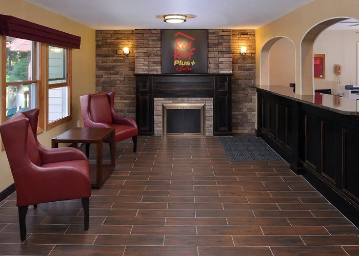 Red Roof Inn Plus+ & Suites Guilford